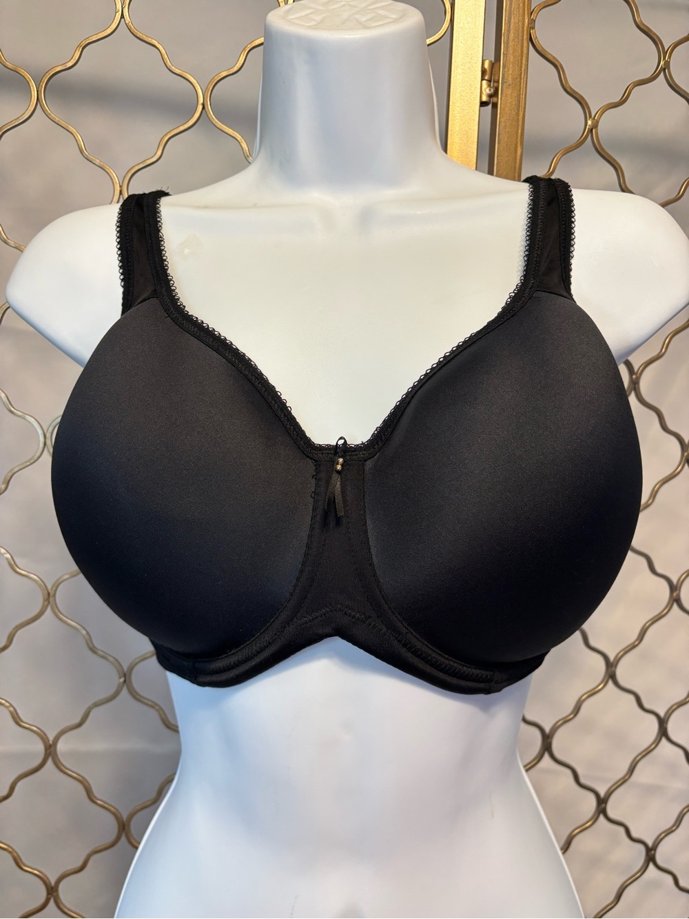 Wacoal Black Basic Beauty Underwire T-Shirt Bra, 34DDD in Like New Condition